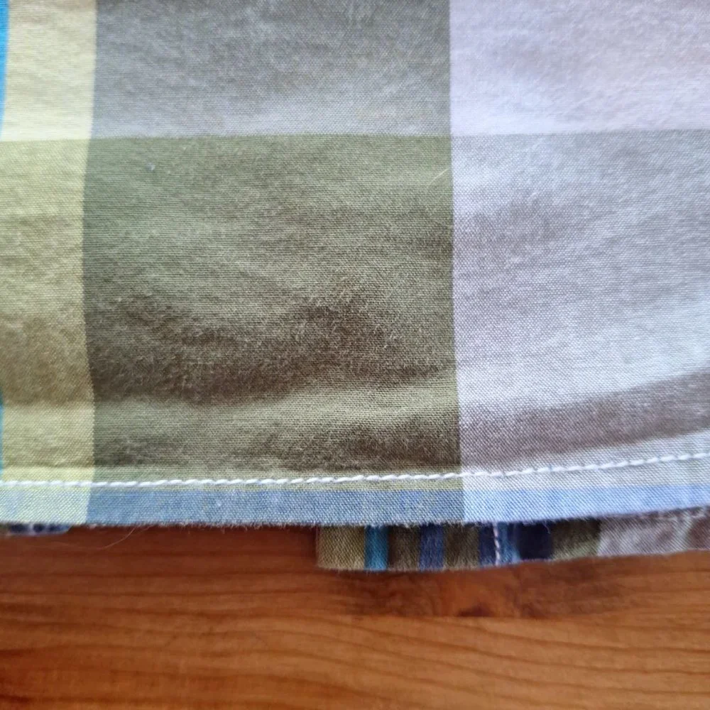 Old Navy Plaid Button Short Sleeve Shirt - Picture 3 of 6